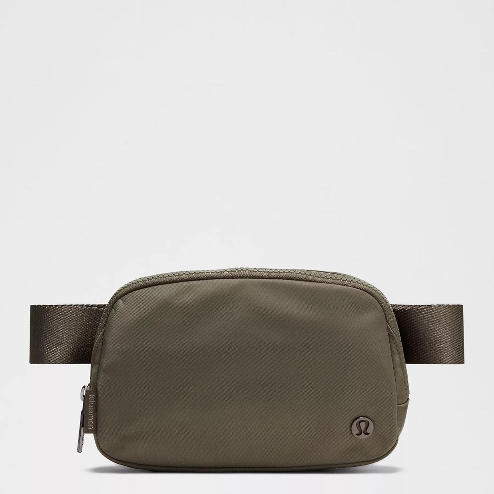 NEW Lululemon Olive Everywhere Belt Bag 1L (NWT)